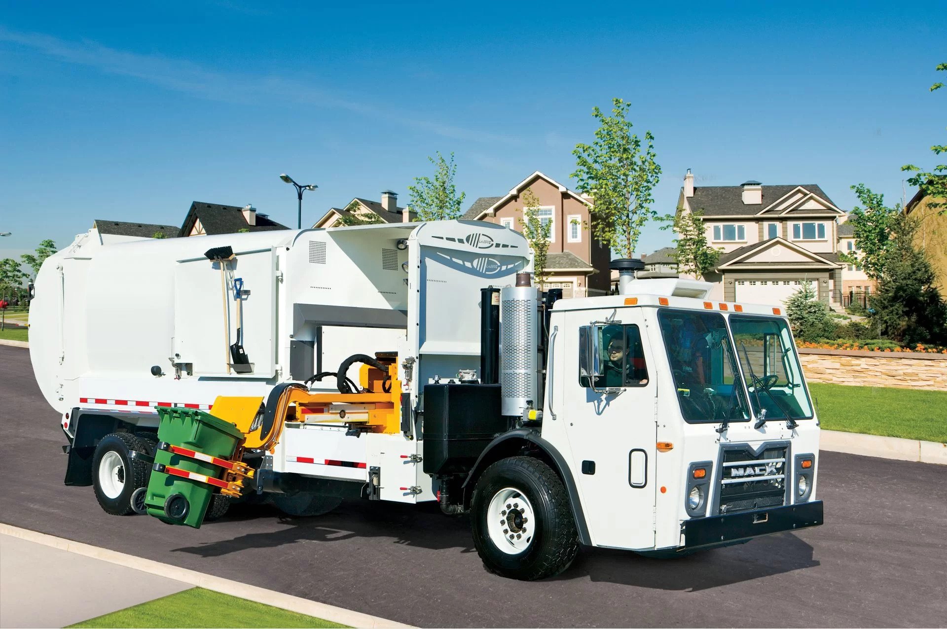 Automated Side Loaders for Refuse Trucks Automatic Side Loaders for sale